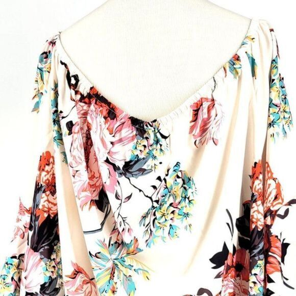 SHEIN Floral Print Knot Hem Blouse Size 4XL NWT - Picture 5 of 6